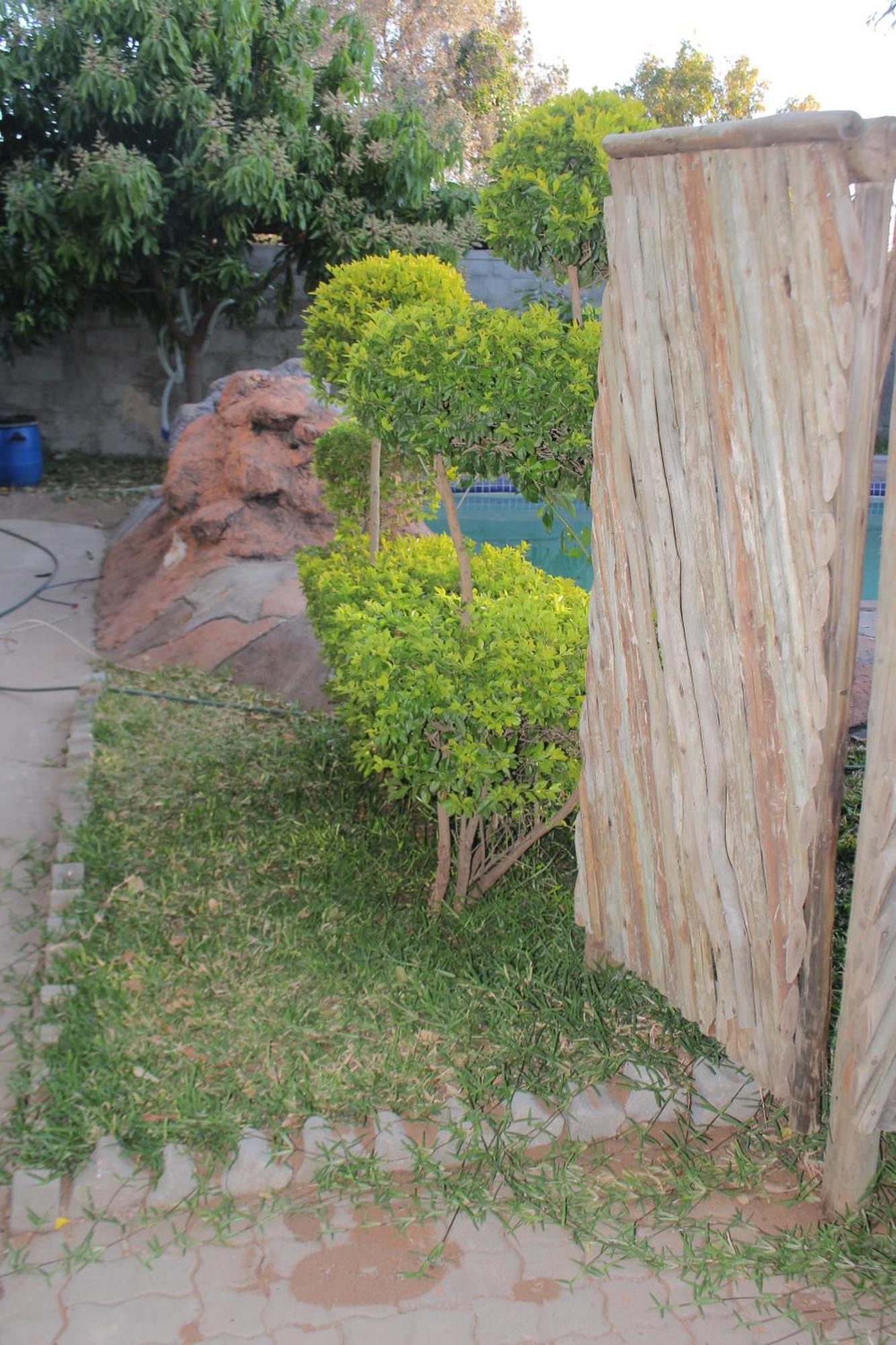 Global Guest House Kasane Exterior photo